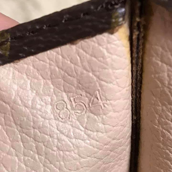 Sake Closed! Toiletry 26 - Picture 14 of 16